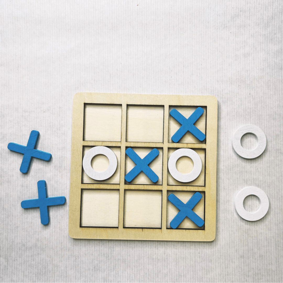 Jeu de morpion Montessori