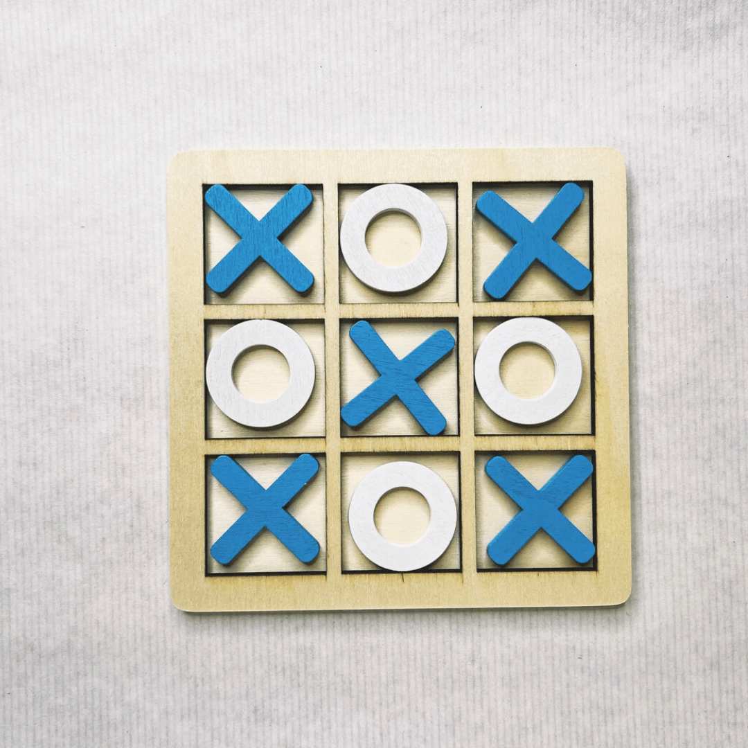Jeu de morpion Montessori