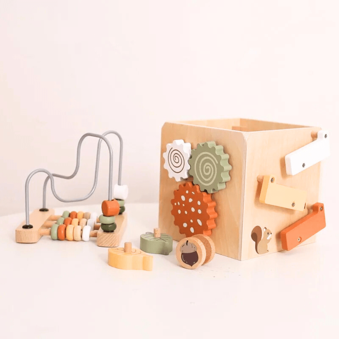 Cube multiactivité en bois 5 en 1