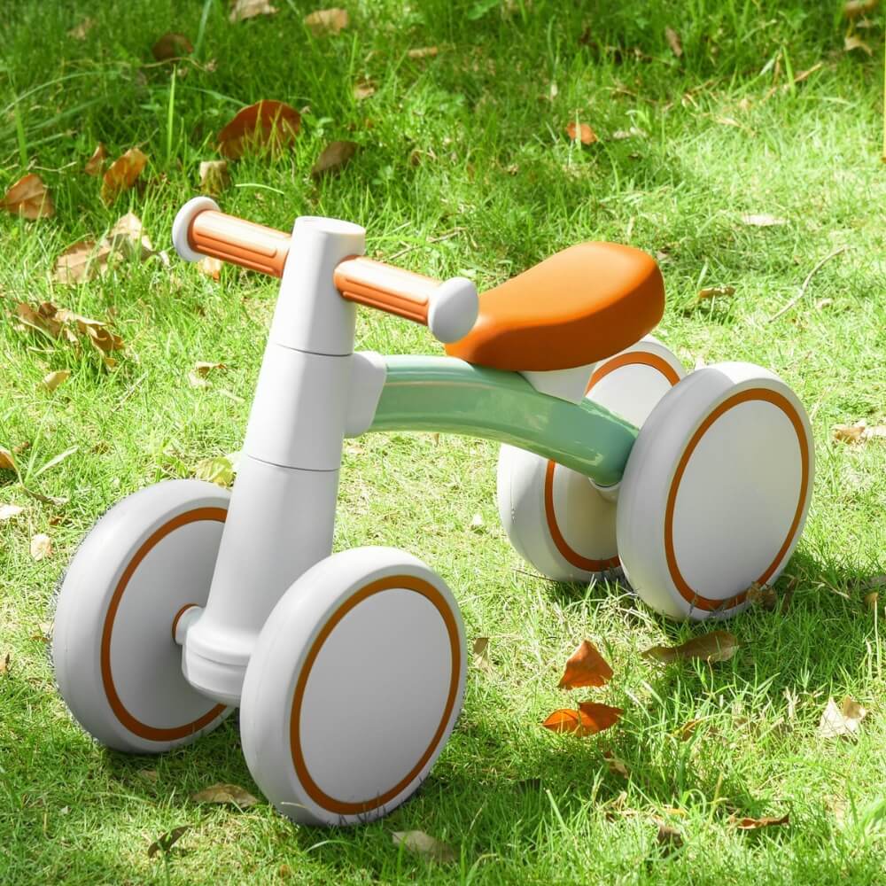 Vélo d'équilibre Montessori pour bébé