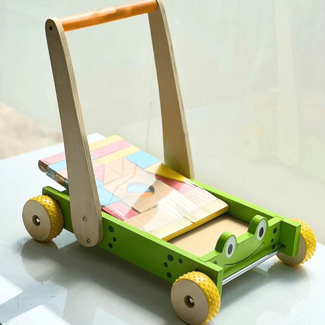 Chariot de Marche avec Cubes de Construction