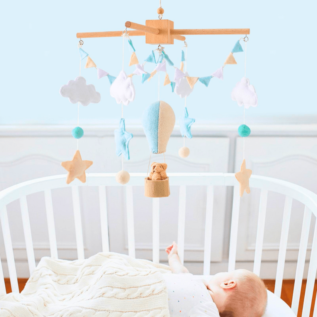 Mobile bébé montgolfière